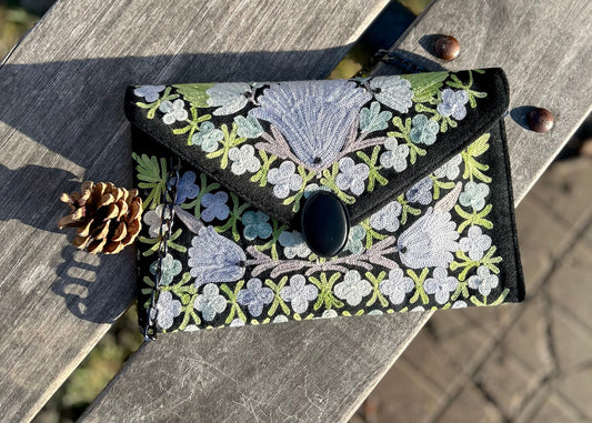 Zooné Sham Crossbody